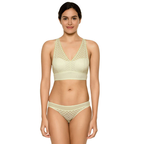 Buy Wacoal Nylon Bikini Lace Solid/Plain Underwear -64391 - Yellow
