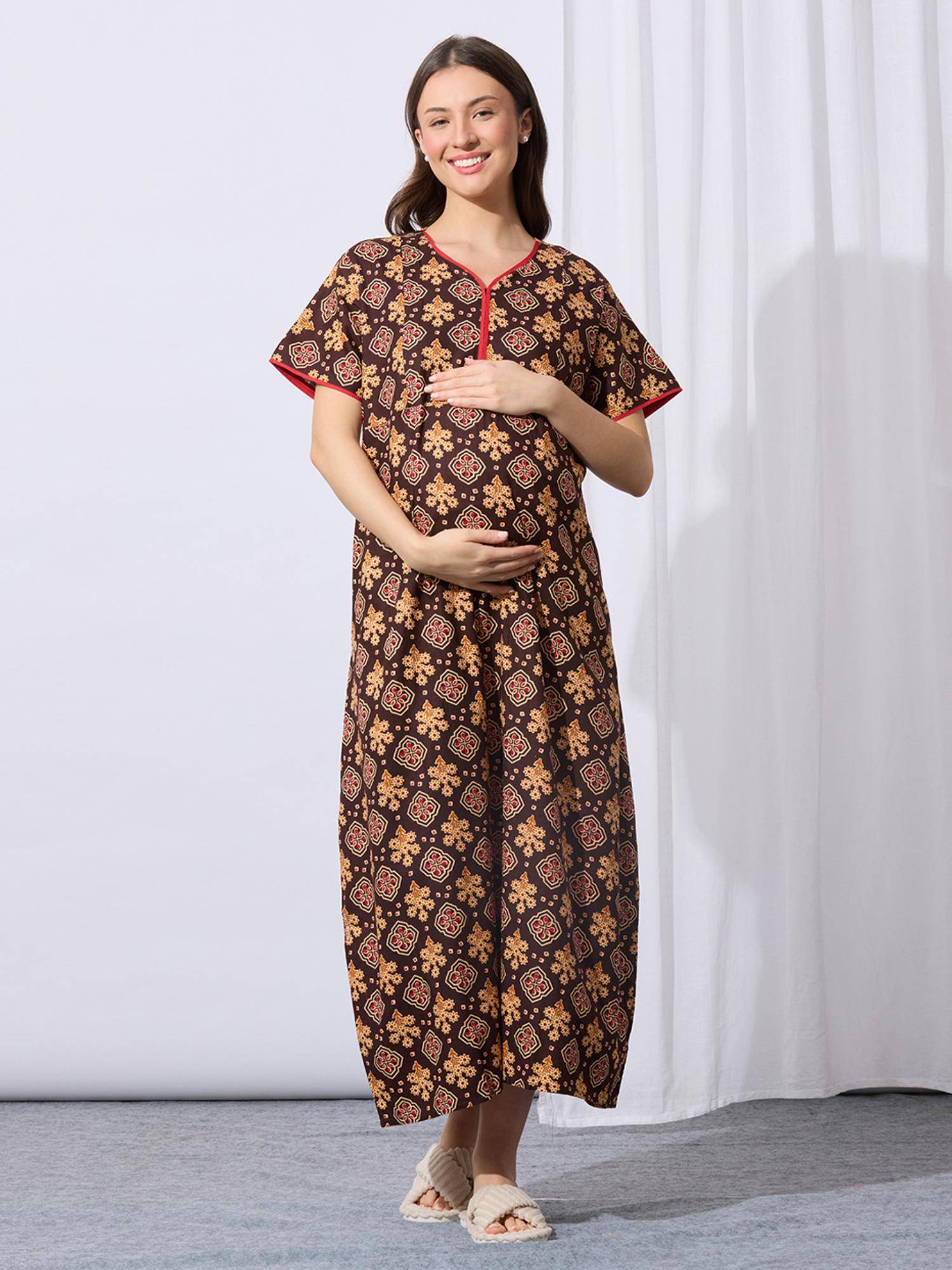 MomToBe Women Chestnut Brown Printed Feeding Nighty