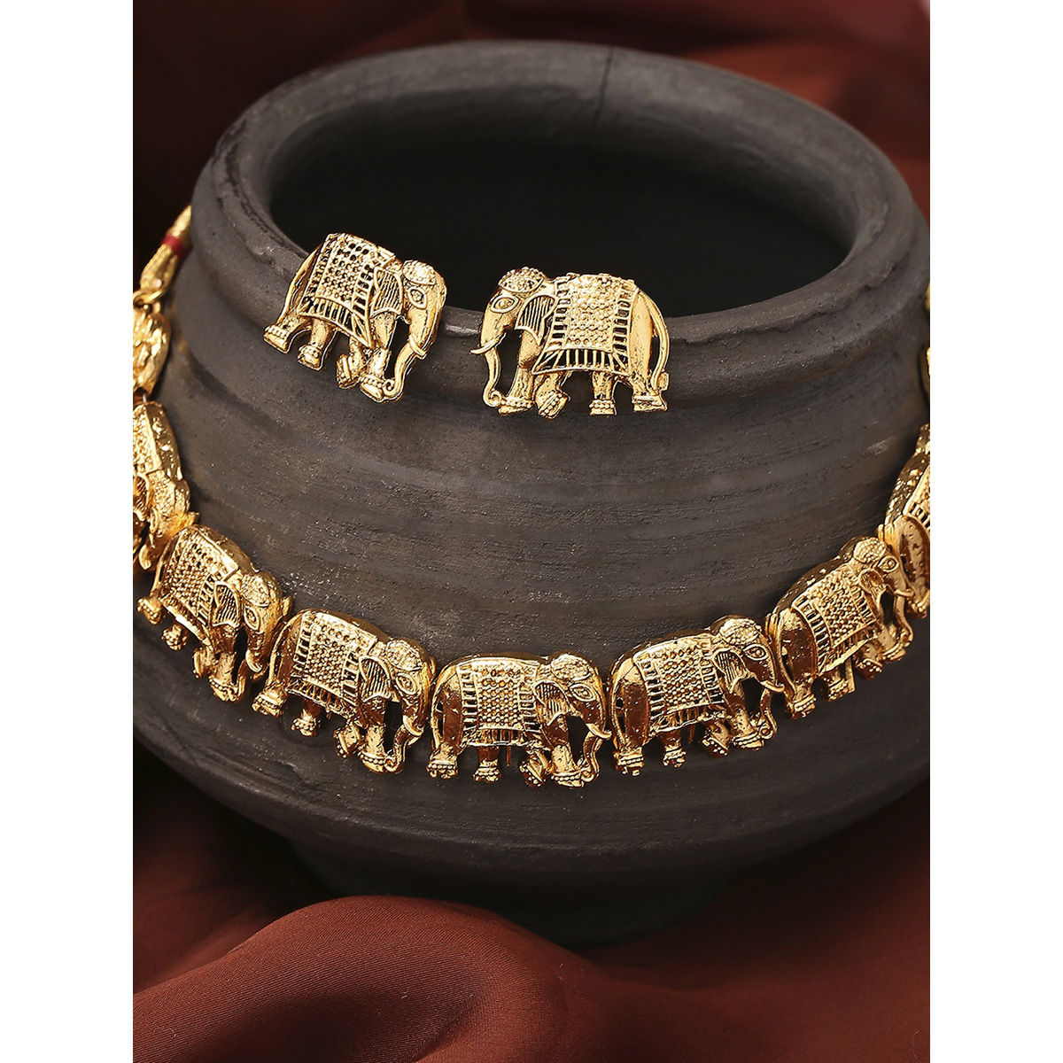 Discover 69+ elephant necklace and earring set latest
