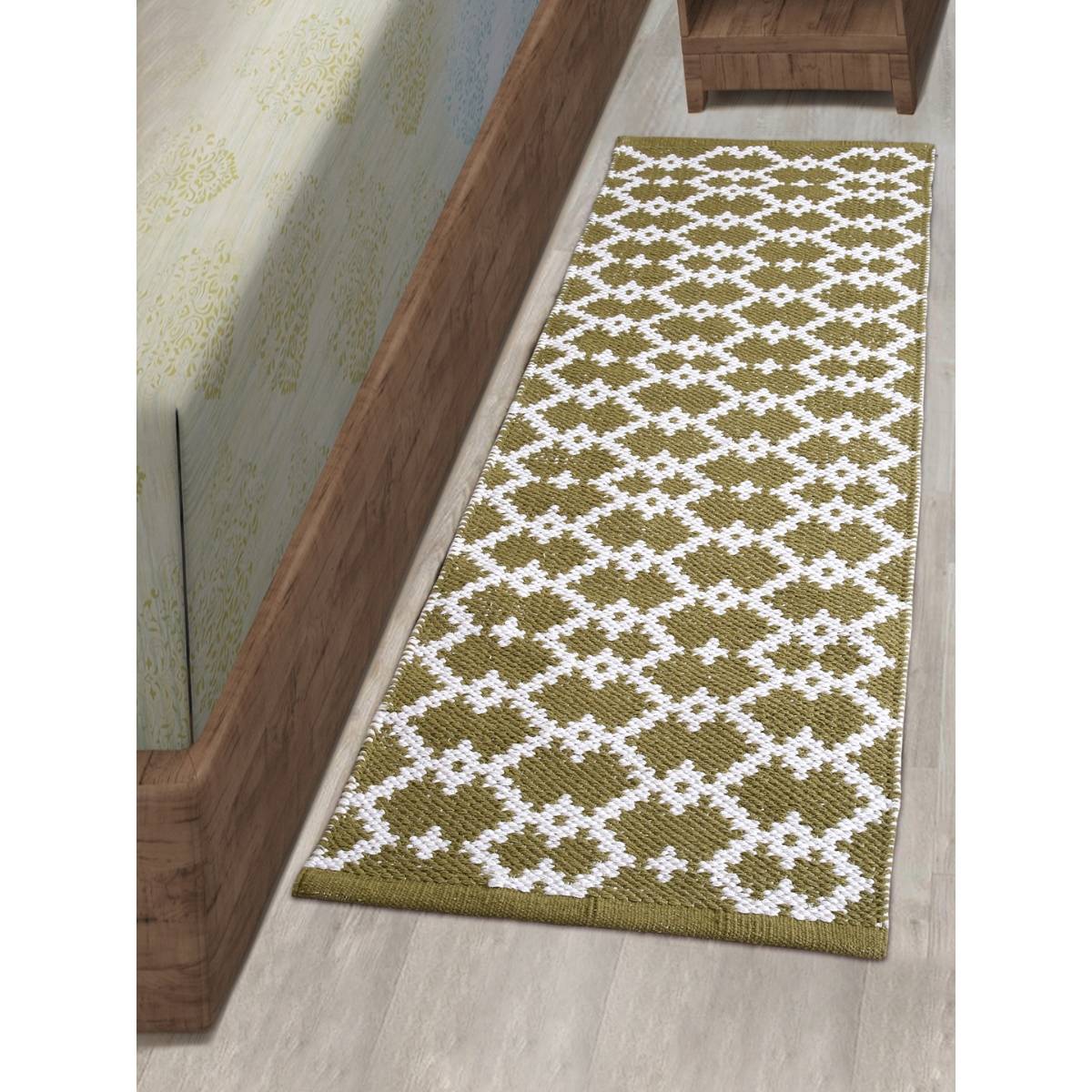 Eyda Green Color Cotton Runner
