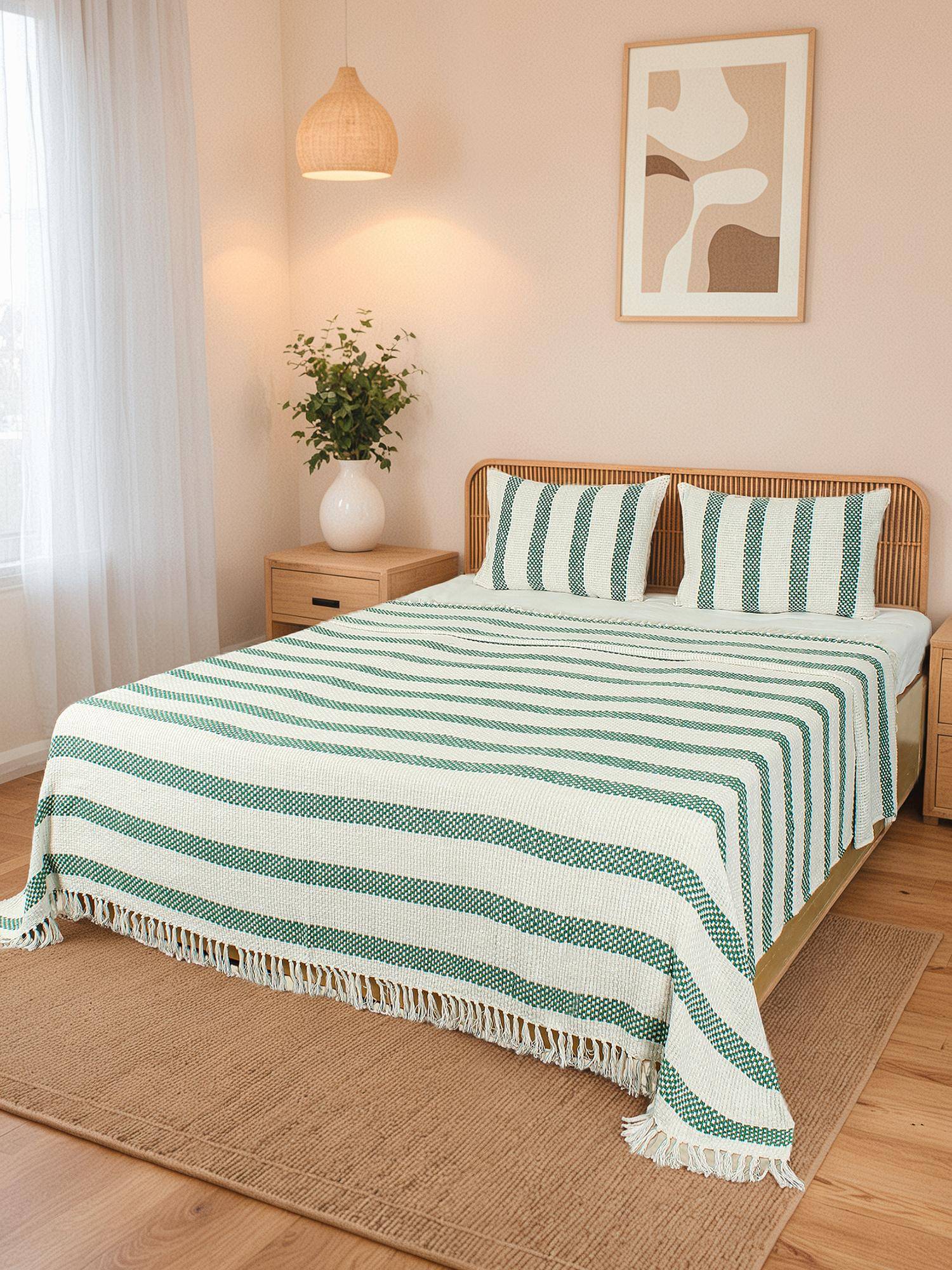 House This Shivalik Double Bedcover In Green Colour with Cotton
