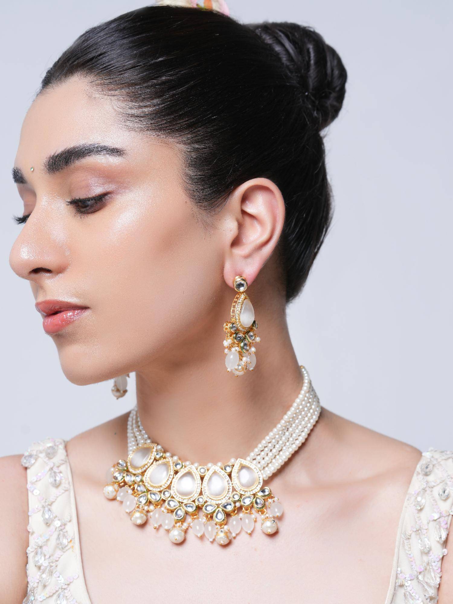 CAO JEWELLERY White Designer Jewellery Set