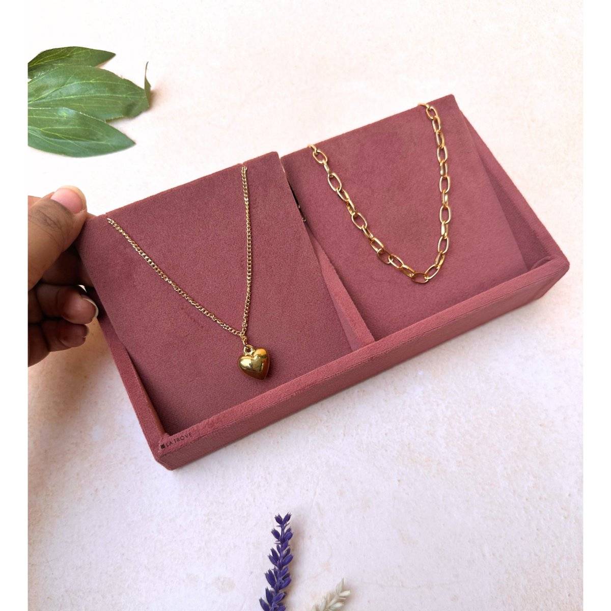 La Trove Pink Velvet 2-Grid Necklace and Earring Storage & Display Organizer Tray