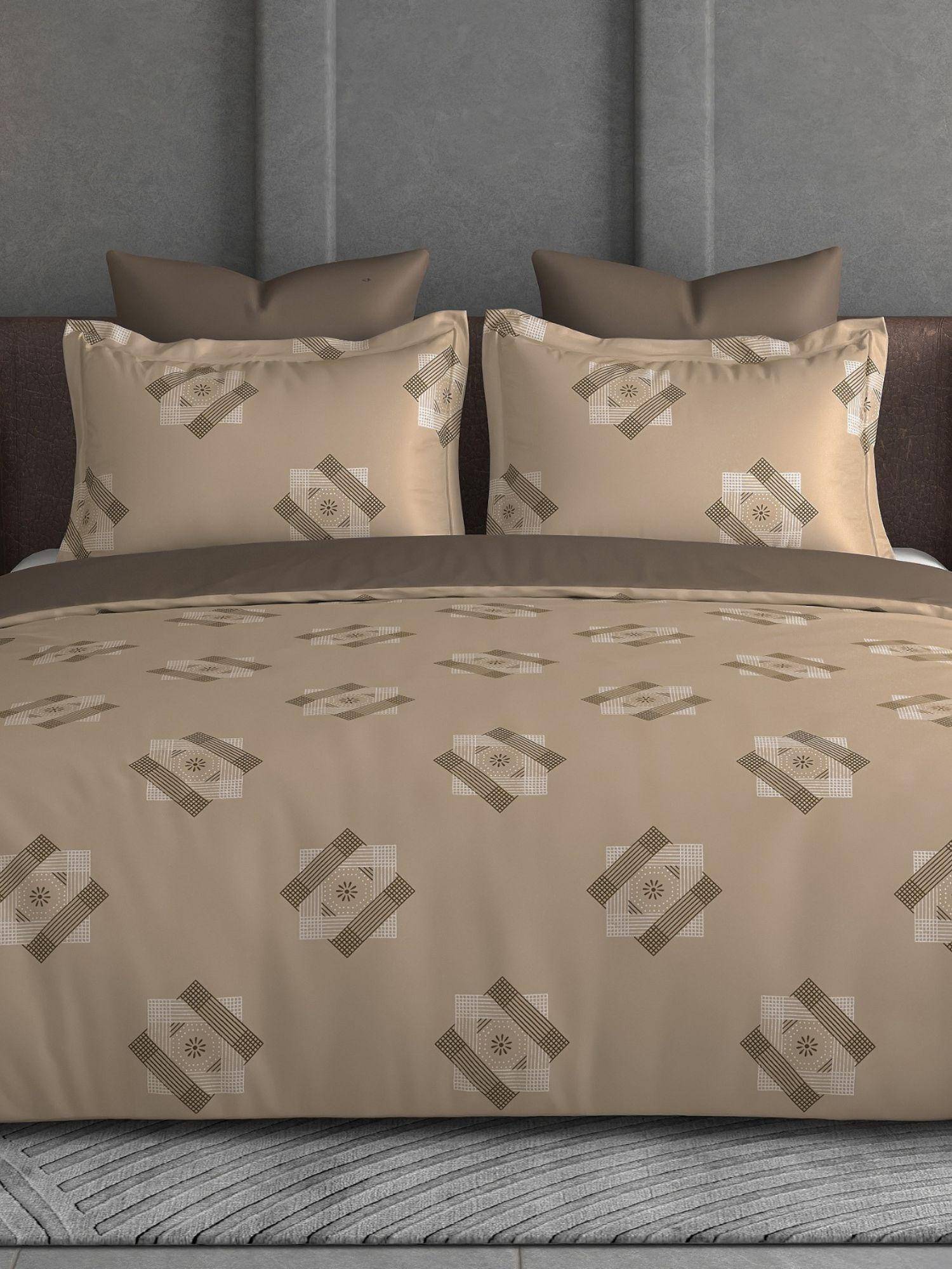 House of Owlet Beige 600Tc Super King Bedsheet With 2 Pillow Covers