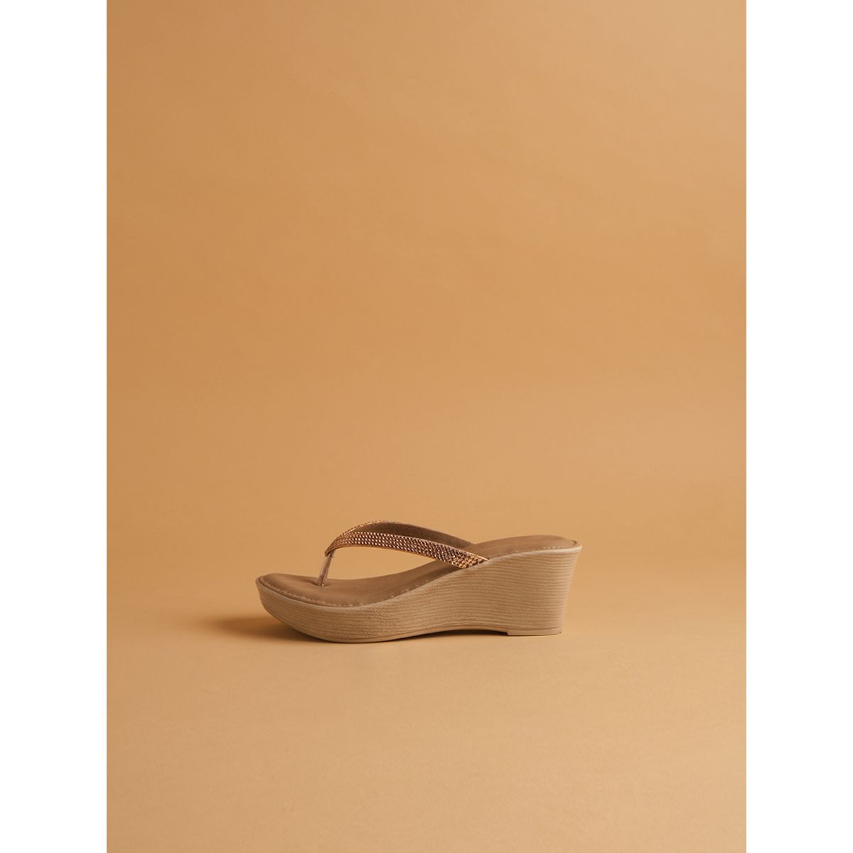 buy-eridani-embellished-rose-gold-hailey-wedges-online