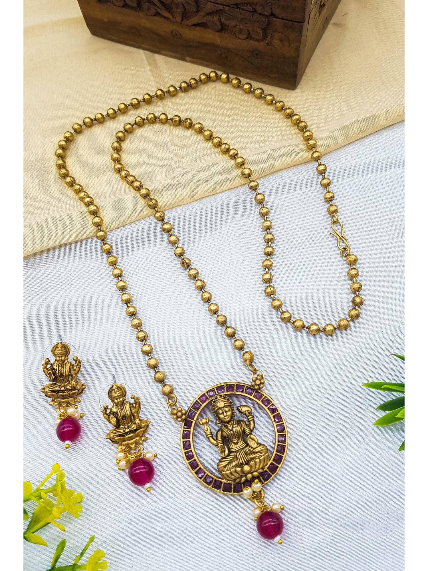 GRIIHAM Gold Plated Elegant Jewellery Set