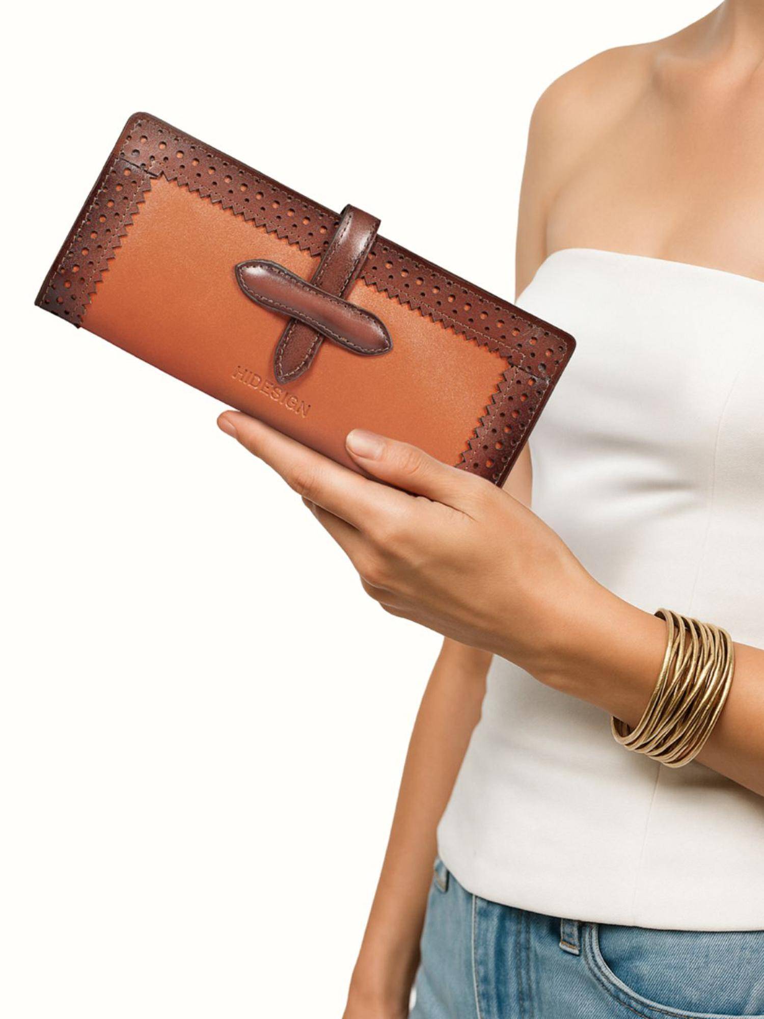Hidesign Churro W3 Genuine Leather Womens Bifold Wallet - Orange