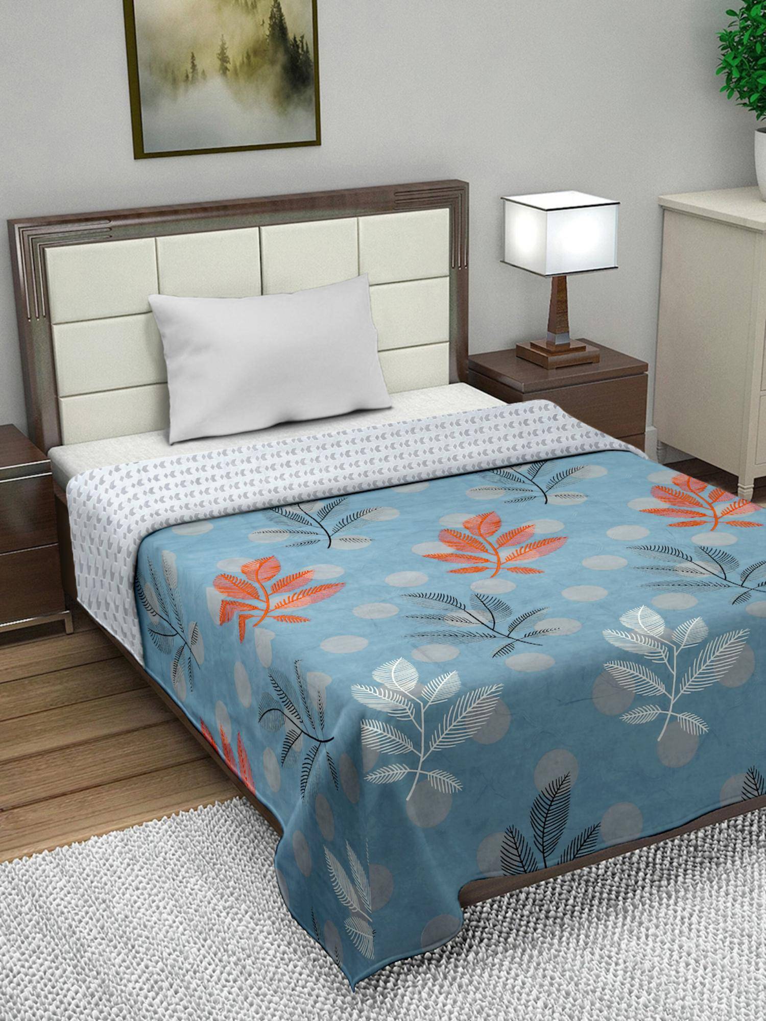 FABINALIV Blue Floral Reversible Mild Winter Micro Fiber Filling Single Bed Comforter (Single)