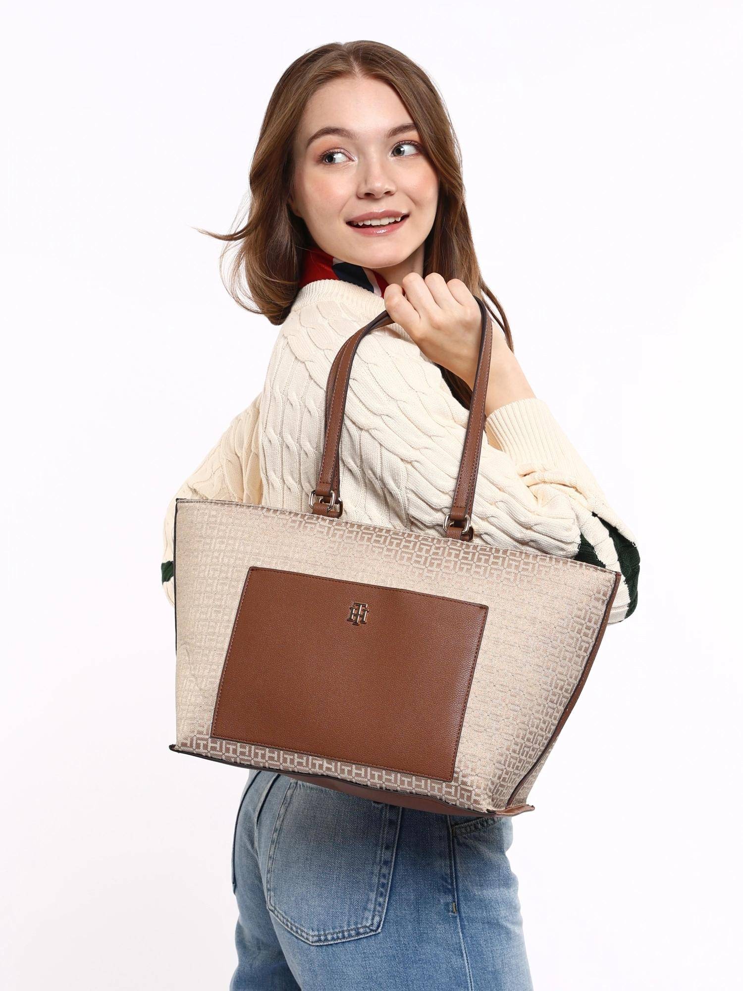Tommy Hilfiger Colorblock Khaki Polyester Tote Bag