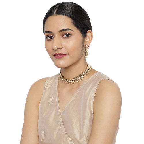 Buy Zaveri Pearls Antique Gold Tone Kundan Pearls Necklace