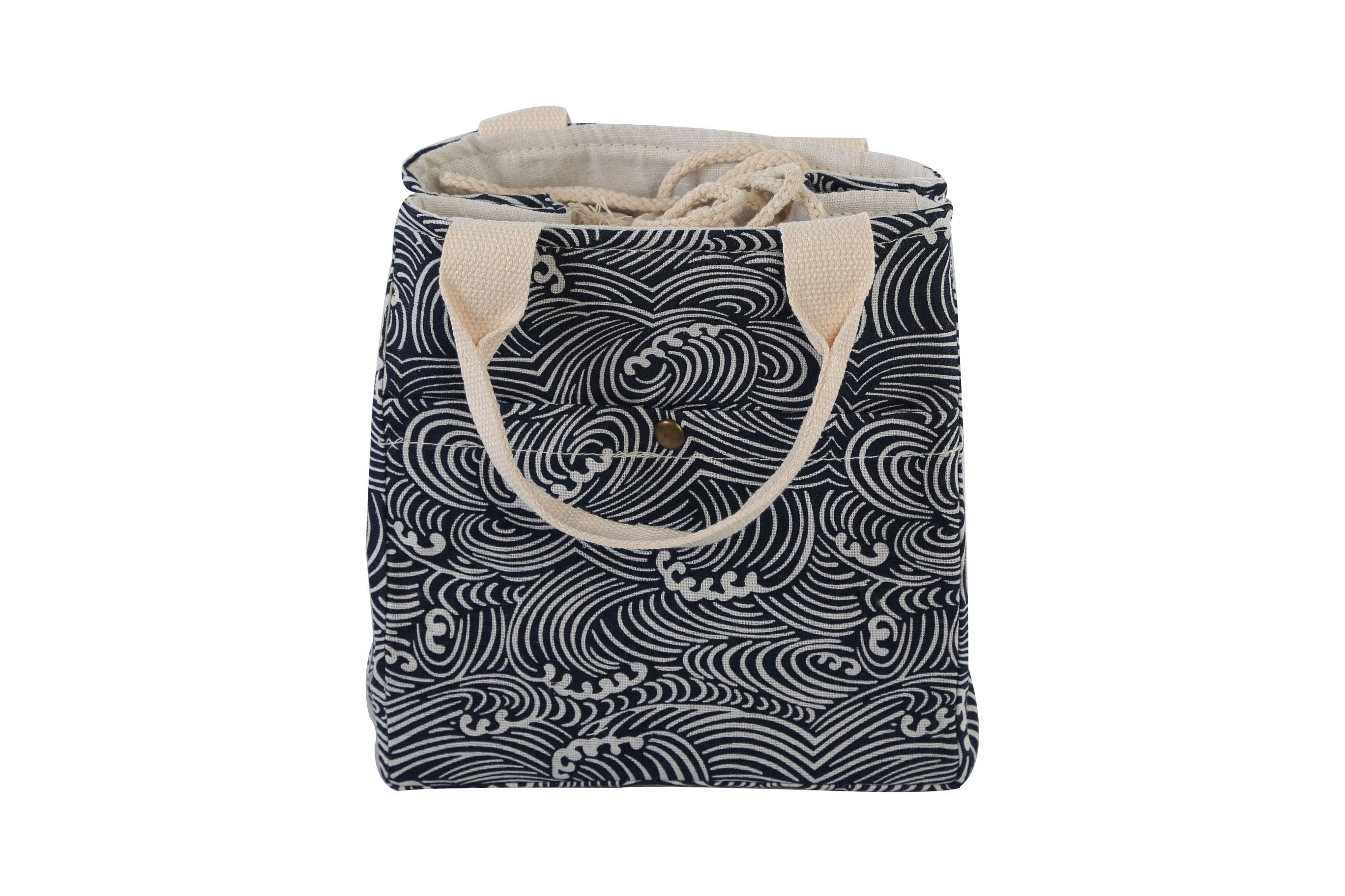 small canvas lunch bag