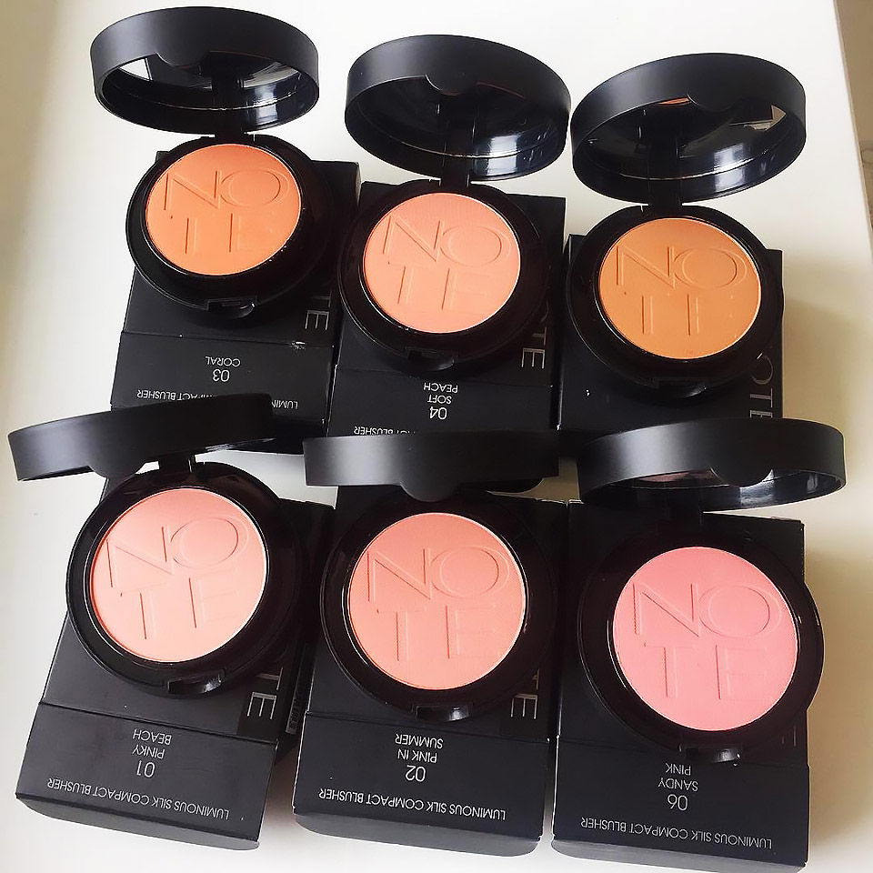 note luminous silk compact powder shades