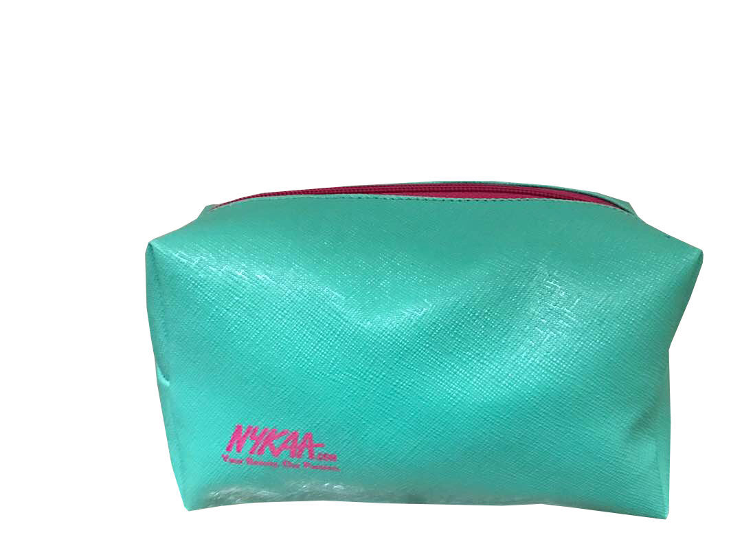 nykaa cosmetic pouch