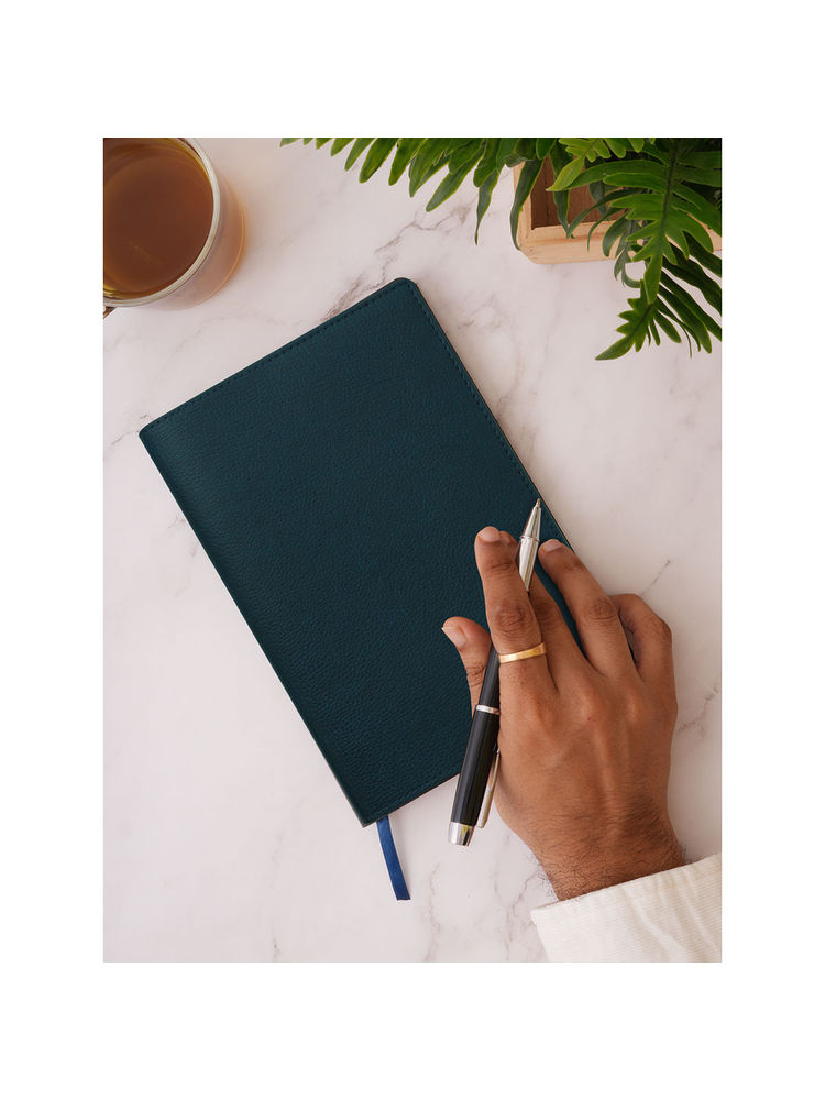 Doodle Collection A5 Refillable Notebook - Notable with Pen - Gift Set-image-39