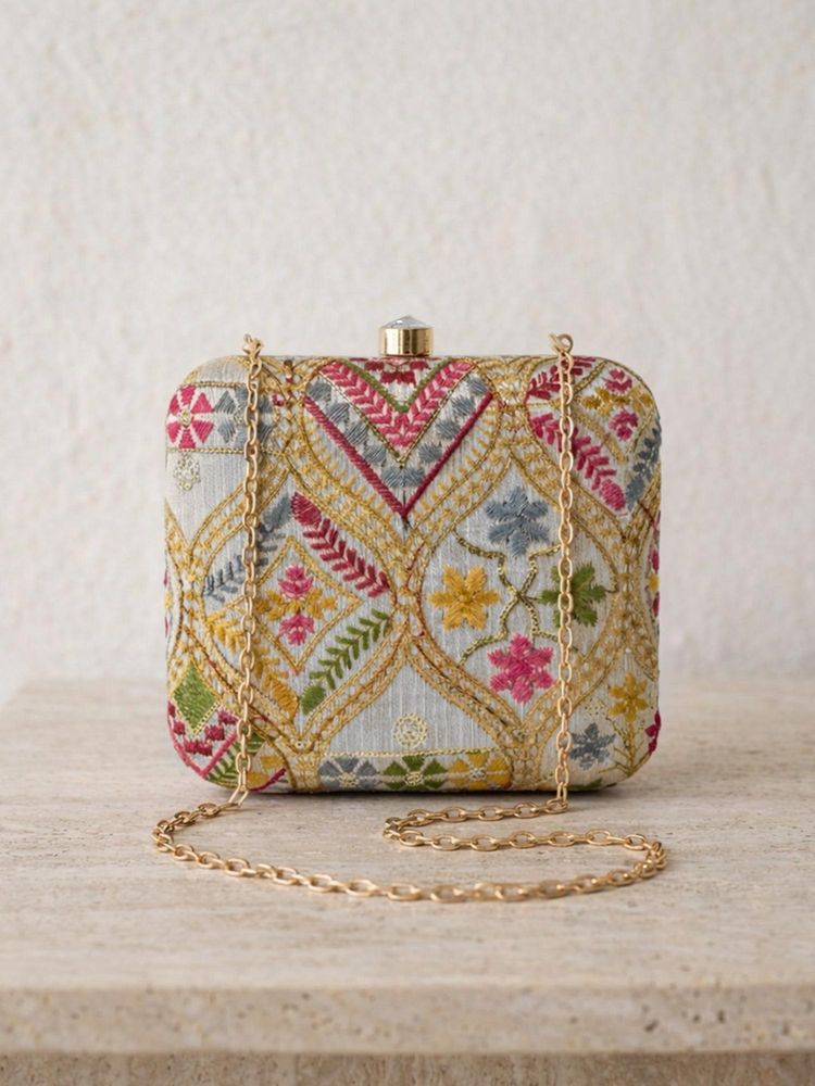 ARTKLIM Elegant White Embroidered Clutch with Detachable Strap-picture-17