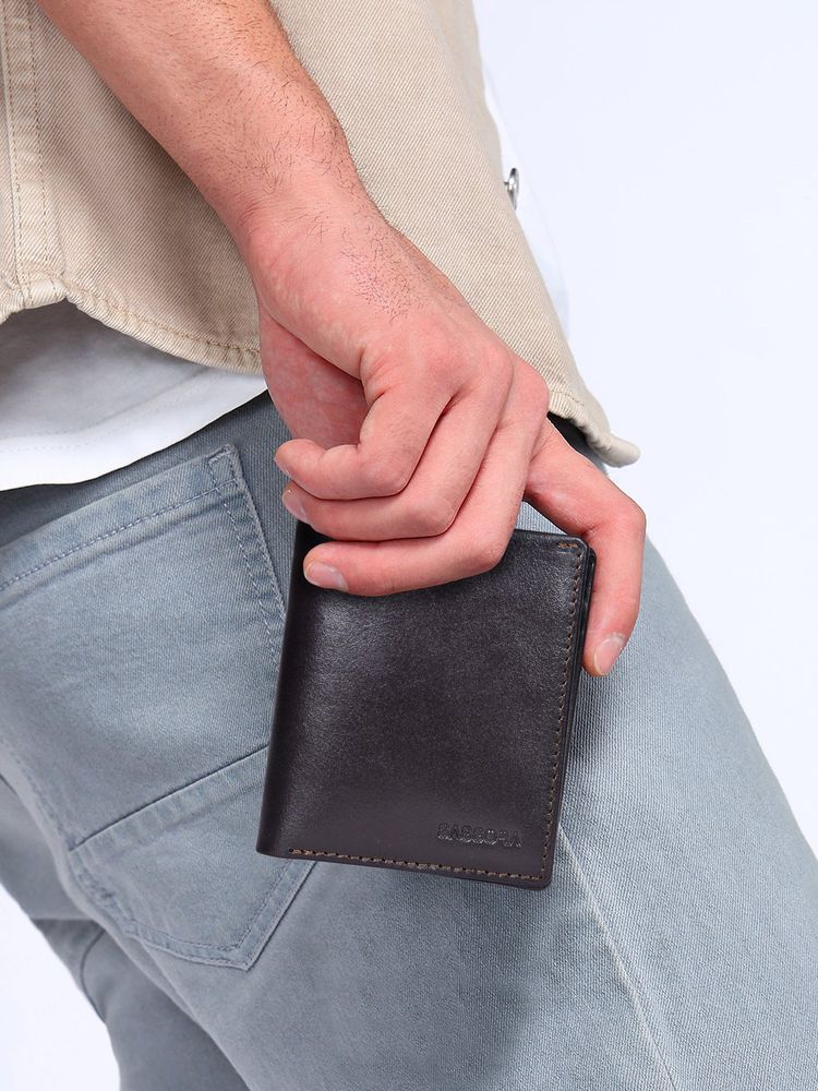 Sassora Genuine Leather Rfid Blocking Magnetic Wallet-Brown (Small)-picture-11