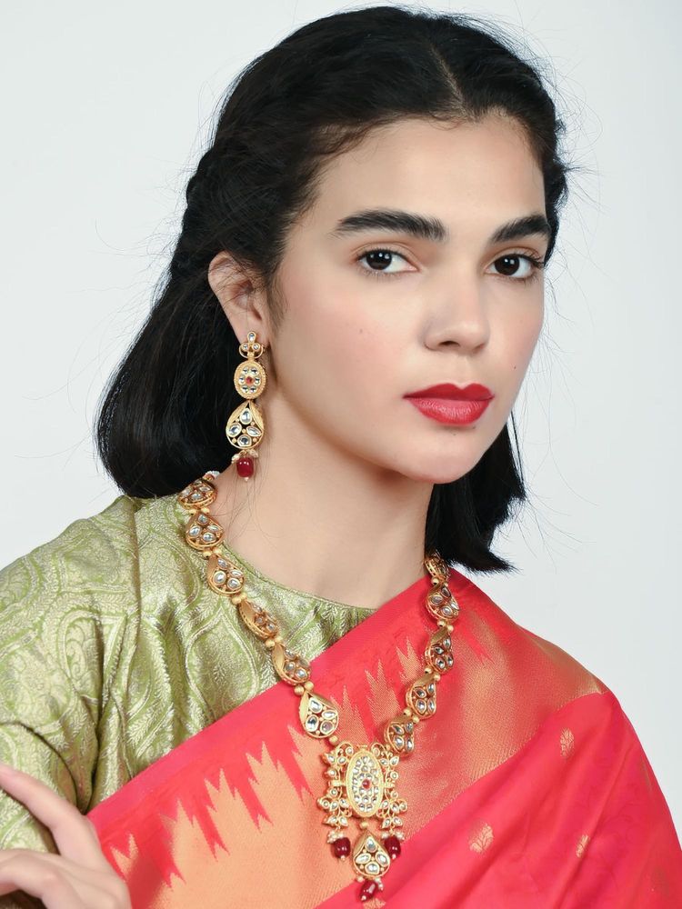 Odette Golden Alloy Kundan Jewellery Set For Women-picture-7