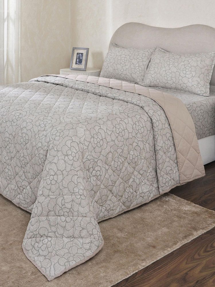 Maspar Beige Cotton Blend Floral Bedsheet with Quilt & 2 Pillow Cover-image-34