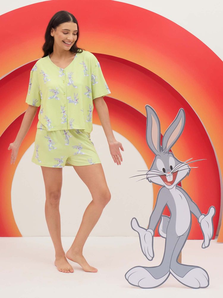 Sweet Dreams Womens Cute and Playful Bugs Bunny Front Open Shirt with Shorts-picture-13