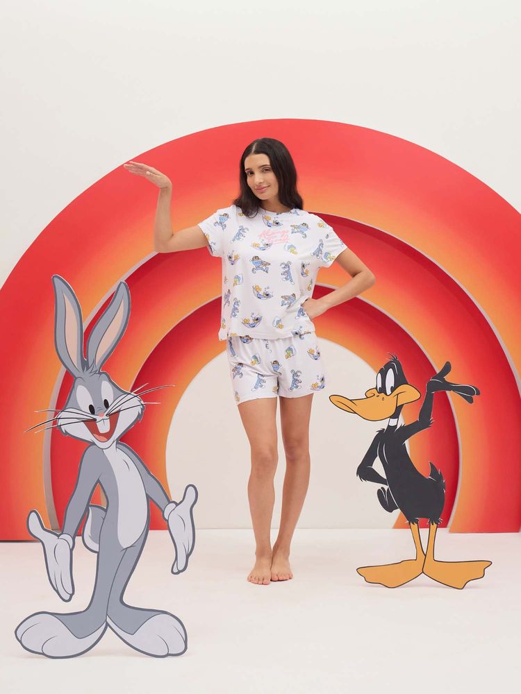 Sweet Dreams Womens Cute and Cozy Looney Tunes T-Shirt with Shorts-picture-21