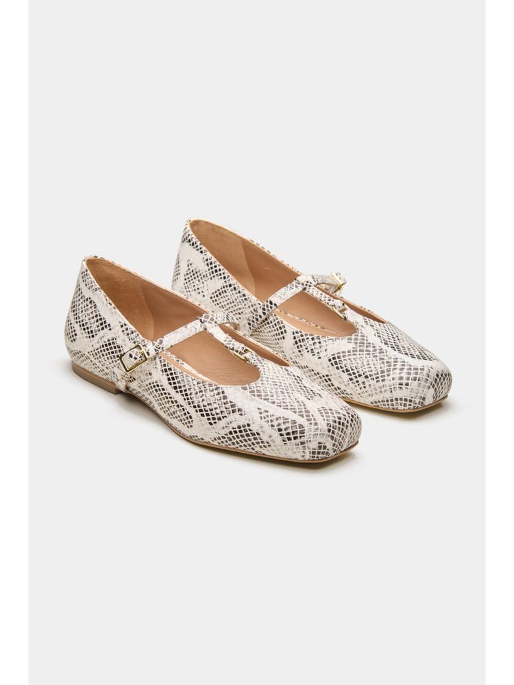 Oroh Women Multi-Color Alnair Flats-image-21