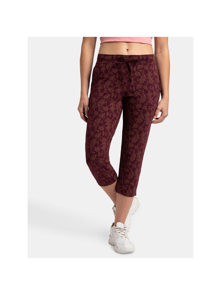Jockey 1300 Women Super Combed Cotton Elastane Printed Capri - Wine Tasting-picture-15