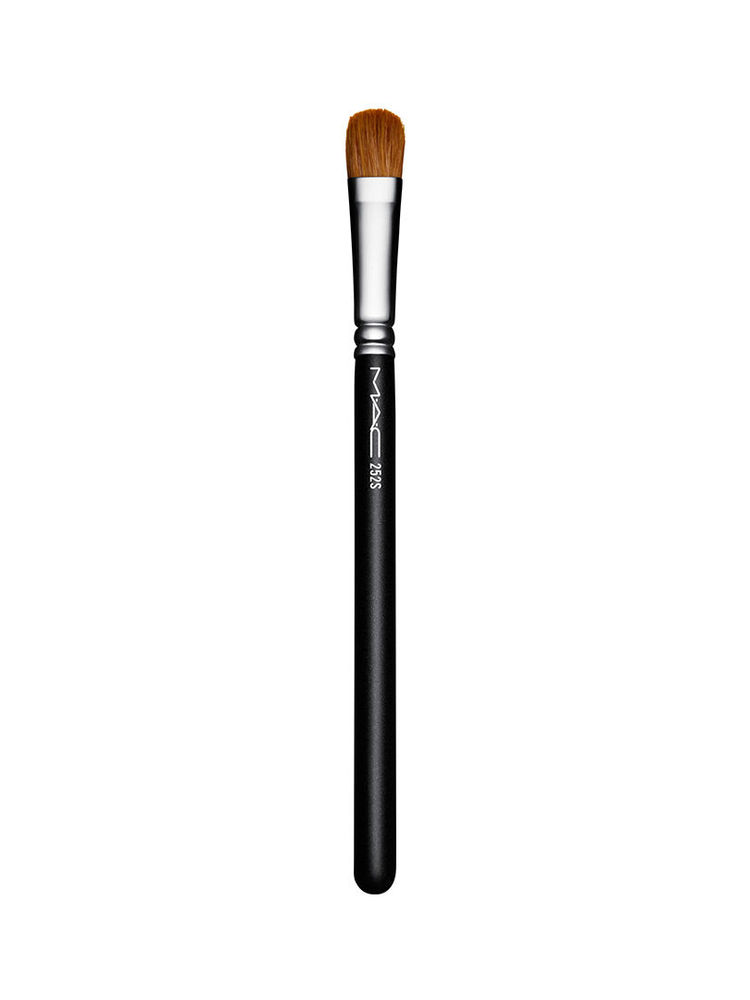 M.A.C Large Shader Brush - 252S-picture-23