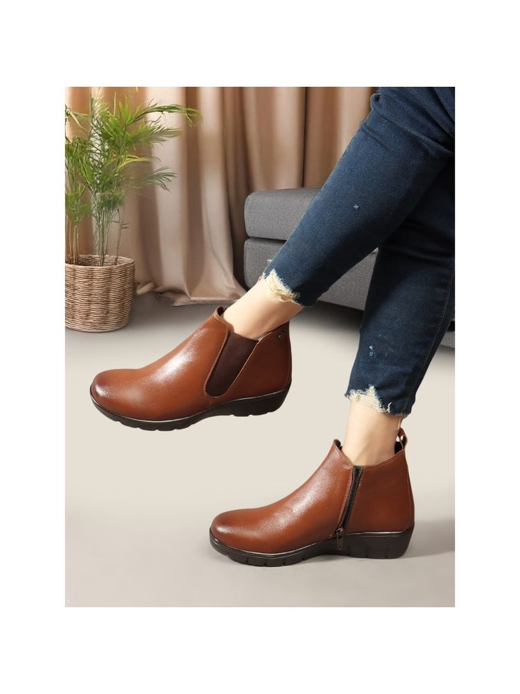 Carlton London Tan Solid Mid Top Women Chelsea Boots-picture-20