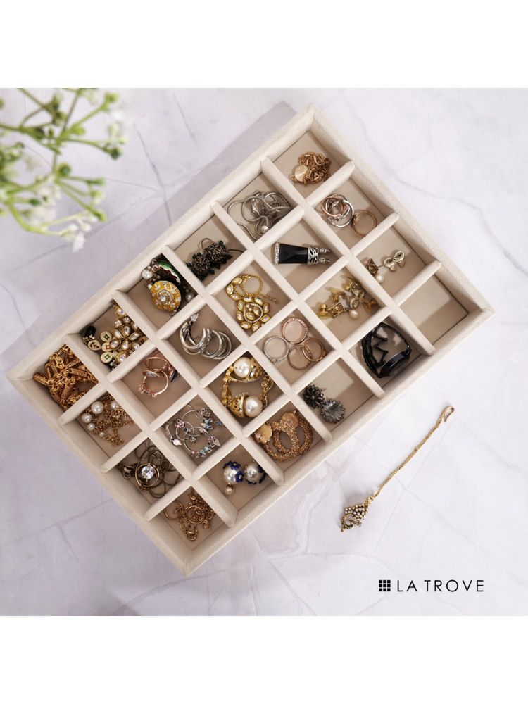 La Trove Luxury 24 Grids Jewellery Tray