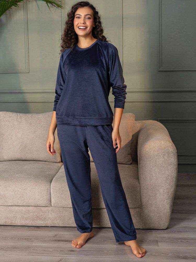 Chelvet Women Navy Blue Velvet Solid Sweatshirt with Pyjama-picture-27