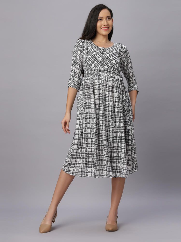 Mamma's Maternity Women Black Cotton Checks Printed Maternity Dress-image-47