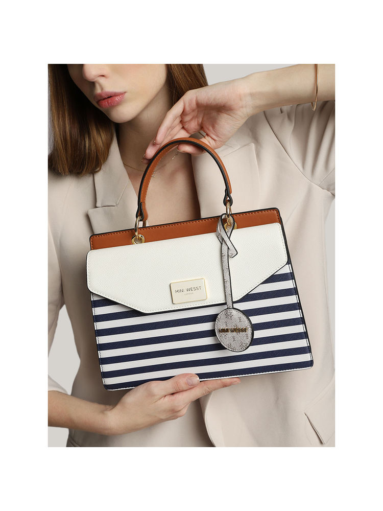 MINI WEST LONDON White Yin and Yang Luxe Handbag with Detachable Strap-image-26