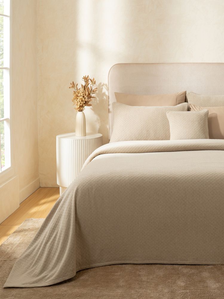Maspar Double Bed Pure Cotton Solid56 Gsm Bed Cover-image-3