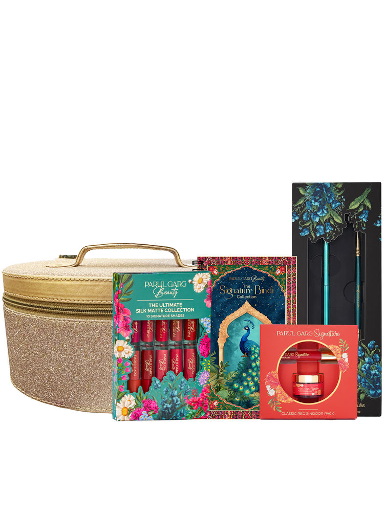 Parul Garg Beauty Signature Makeup Kit-picture-15