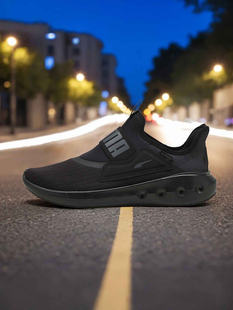 Puma Unisex Black Softride Carson Hands-free Sliptech Walking Shoes