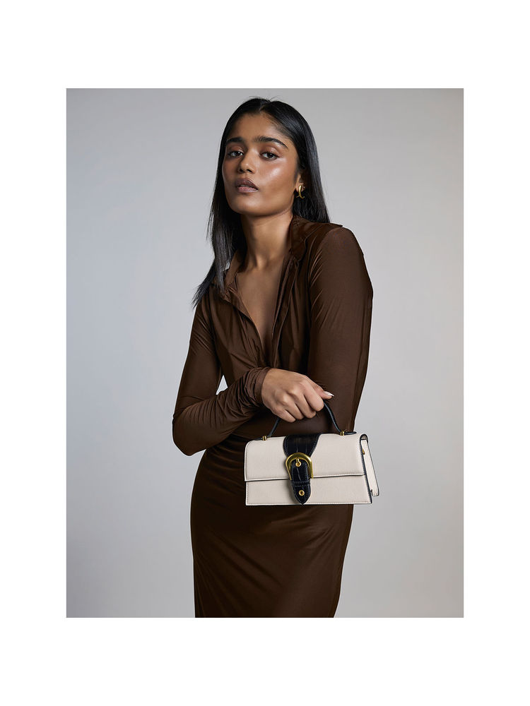 MIRAGGIO Off White Sabrina Crossbody Bag-picture-17