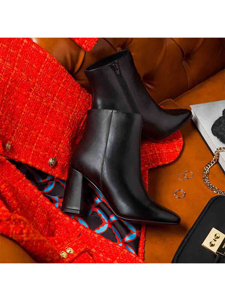 Saint G Black Leather Ankle Boots