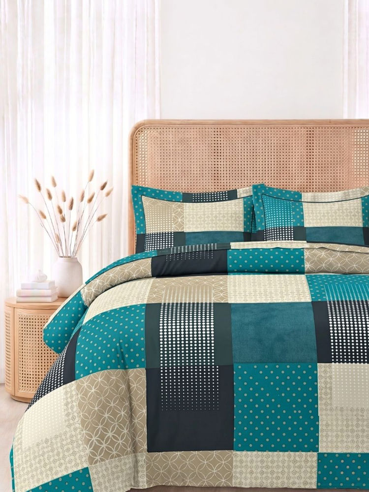 the White Moss Blue 250Tc Pure Cotton Reactive Bedsheet with 2 Pillow Covers (King Size)-picture-4