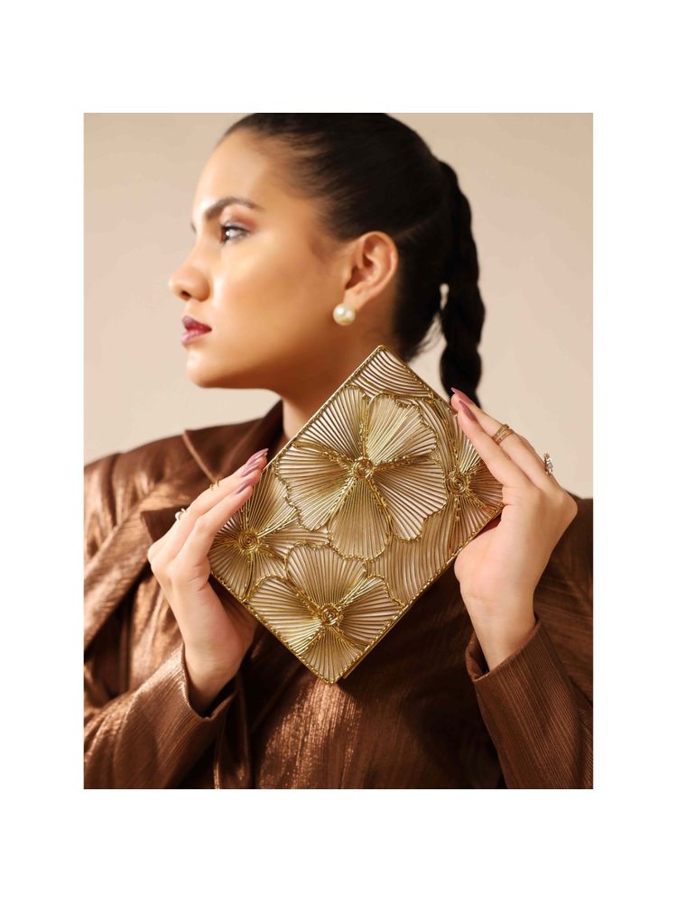 THE TAN CLAN Isa Mother Of Pearl Clutch