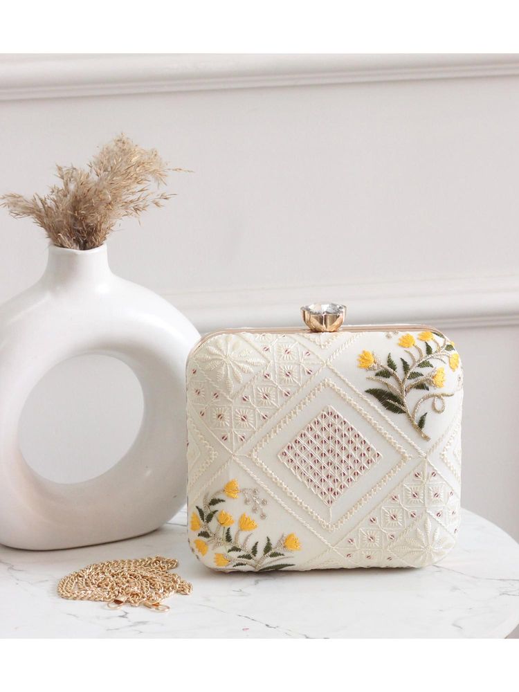 BOXWISH BY BHUMIKA Off White Embroidered Box Clutch-image-6