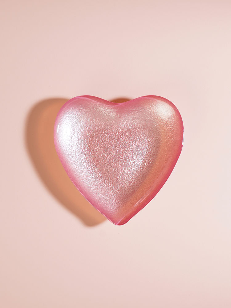 Pure Home + Living Pink Heart Shaped Glass Platter-picture-27