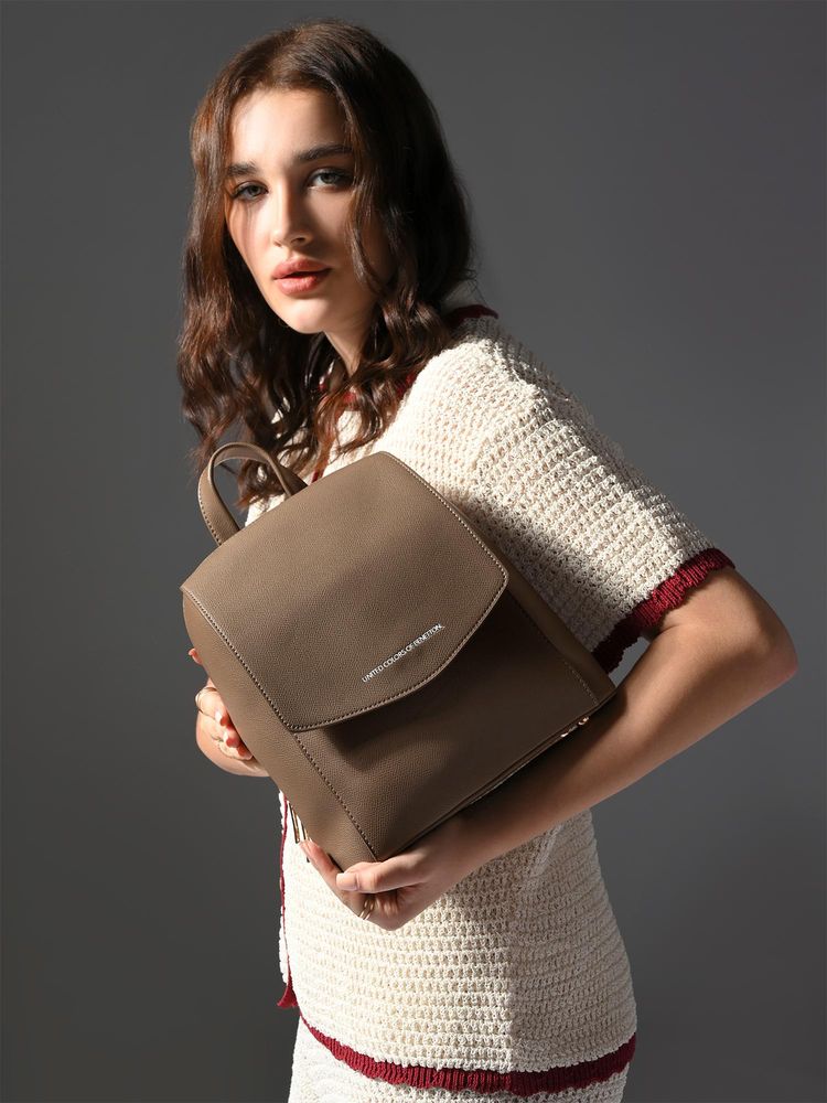 United Colors of Benetton Women Taupe Pu Textured Backpack-image-39
