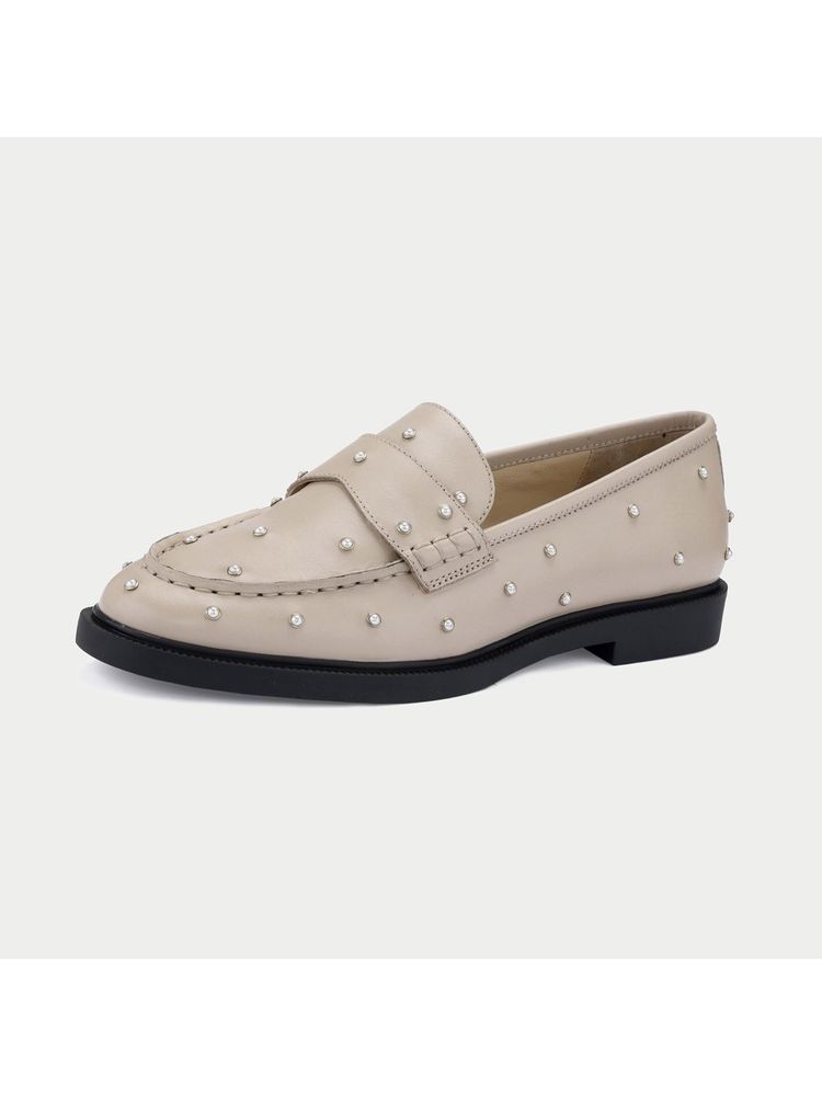 Oroh Off White Low Top Pair Of Loafers-image-5