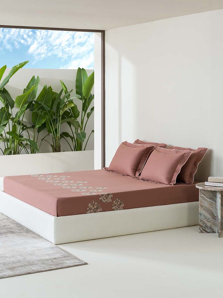 SANSAAR A D'DECOR BRAND LIVE CONSCIOUSLY Bedsheet Rose Red King Bedsheet with 2 Pillow Covers