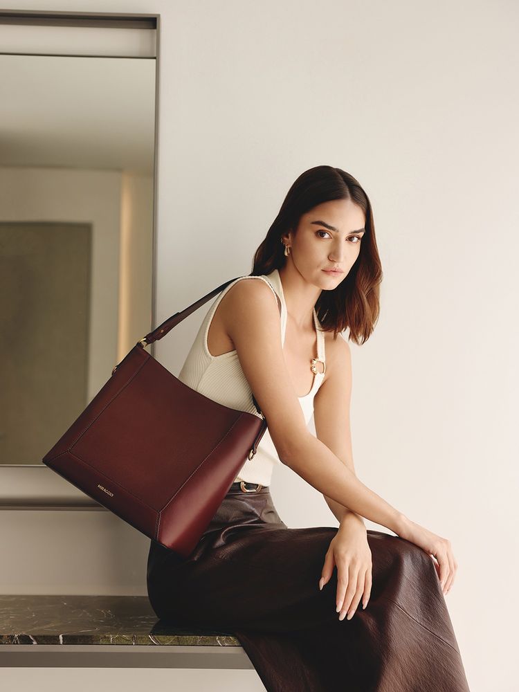MIRAGGIO Wine Valerie Hobo Bag Fits 11 Inch iPad (Medium)-picture-36