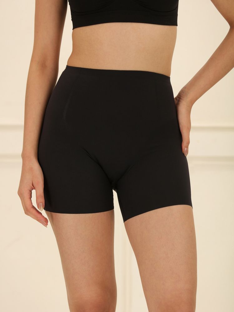 Underneat Black Nylon Solid Shorts-picture-18