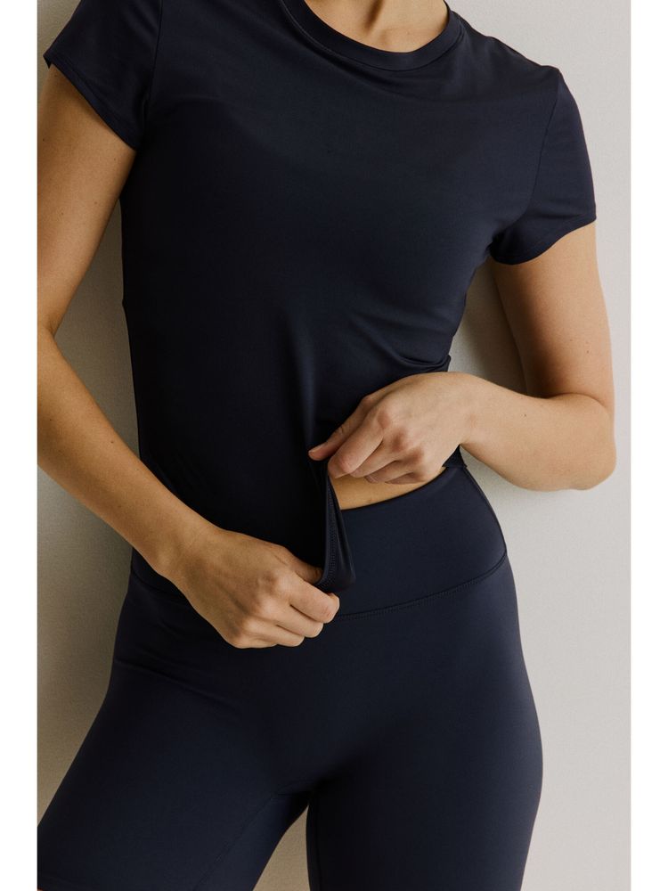 H&M Women Blue Sports Top With Drymove-image-1