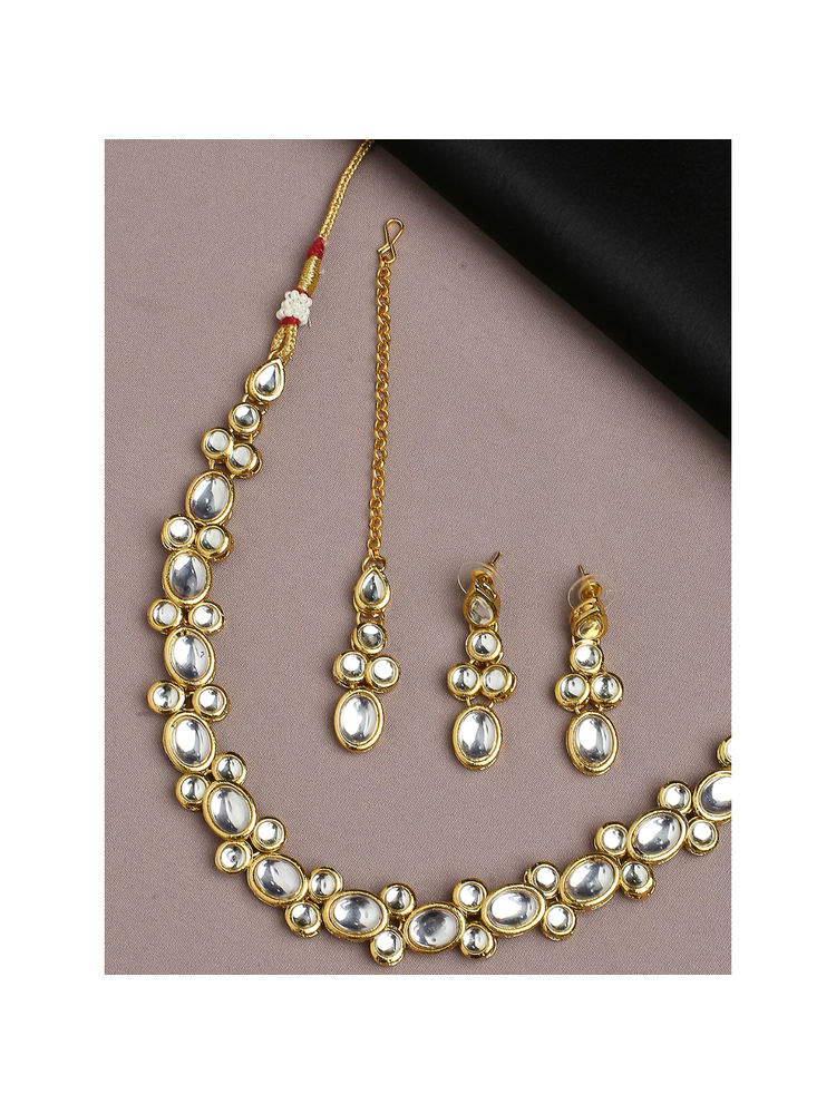 OOMPH Gold Kundan Delicate Minimal Choker Necklace Set with Drop Earrings & Maangtikka-picture-19