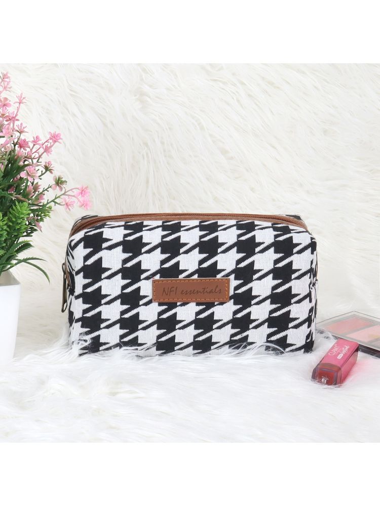NFI Essentials Unisex Canvas Textured Multi-Color Pouch-image-30