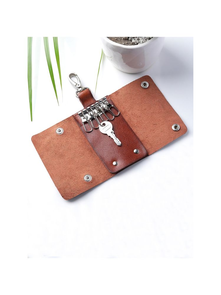 Aditi Wasan Two Tone Brown Textured Keyholder-picture-23